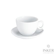 Load image into Gallery viewer, Tazzina Caffè Espresso Personalizzata (set da 150 tazzine + piattini) Capacità tazza: 6-9cl
Peso: 130-150 g (singola tazza) + piattino 123-125g (singolo piattino)

Piattino centrato compatibile
Diametro: 11,5cm
Piattino decentrato compatibile:
Diametro: 12cm

Confezione: 6 tazzine + 6 piattini
Materiale: Porcellana
Produttore: INKER (MADE IN EU) 
